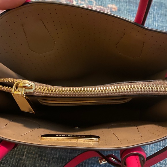 M💖M - Picture 2 of 6